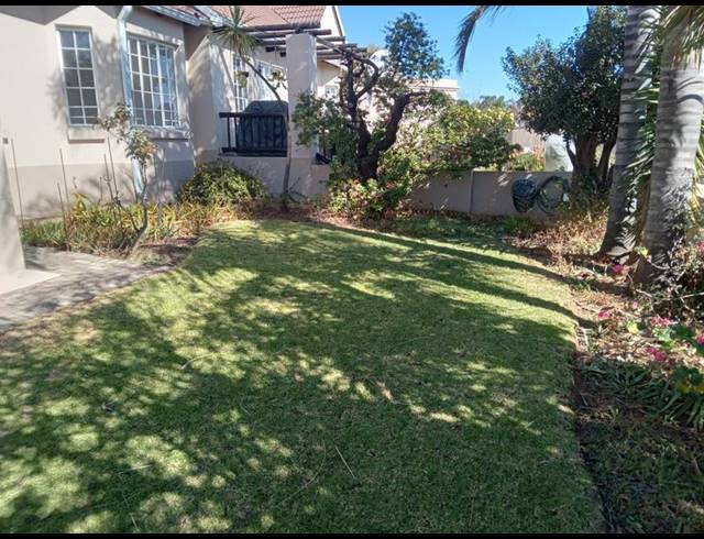 2 BEDROOM TOWNHOUSE FOR SALE IN EDEN GLEN